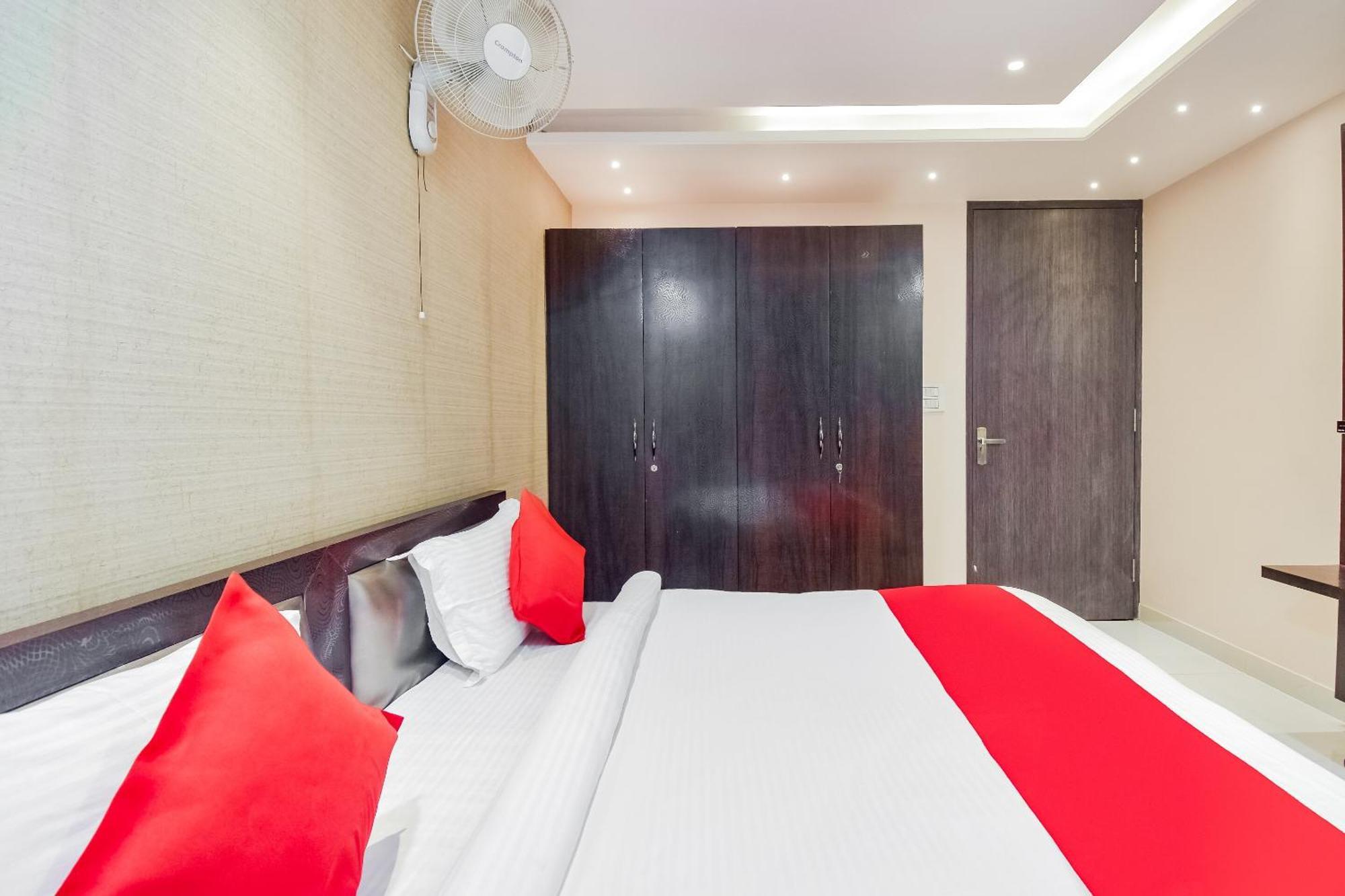 Super Hotel O The Moody Moon Hotel Jaipur Ngoại thất bức ảnh