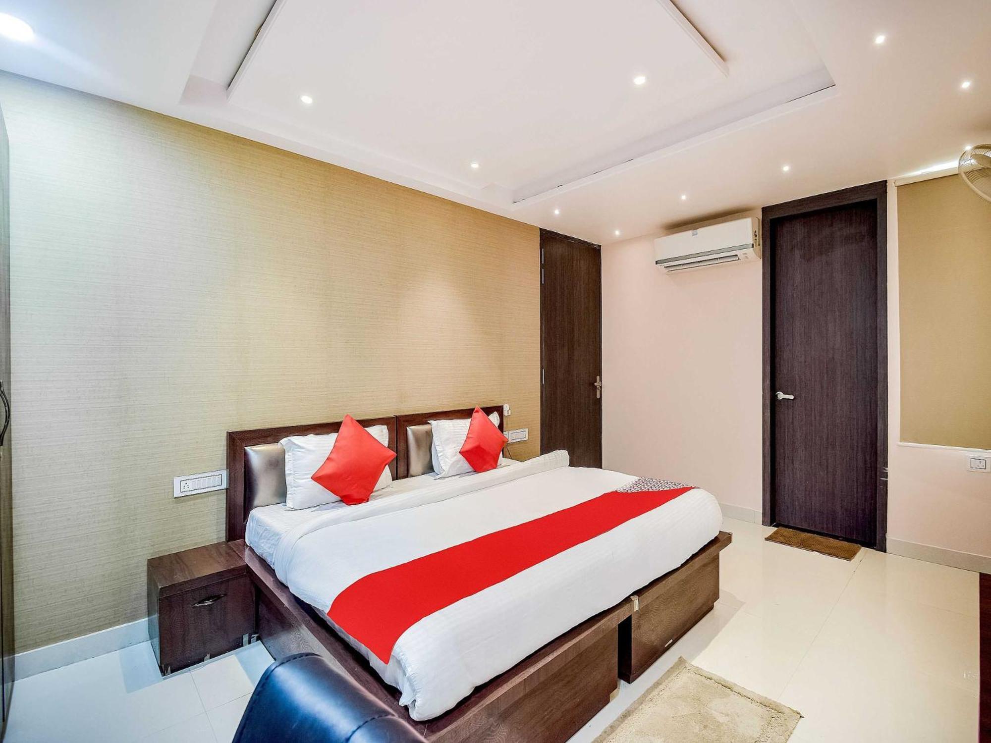 Super Hotel O The Moody Moon Hotel Jaipur Ngoại thất bức ảnh