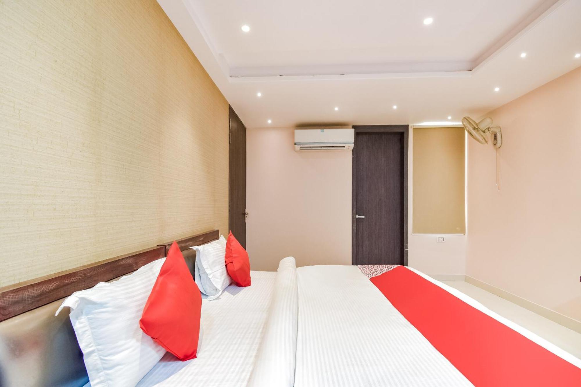 Super Hotel O The Moody Moon Hotel Jaipur Ngoại thất bức ảnh