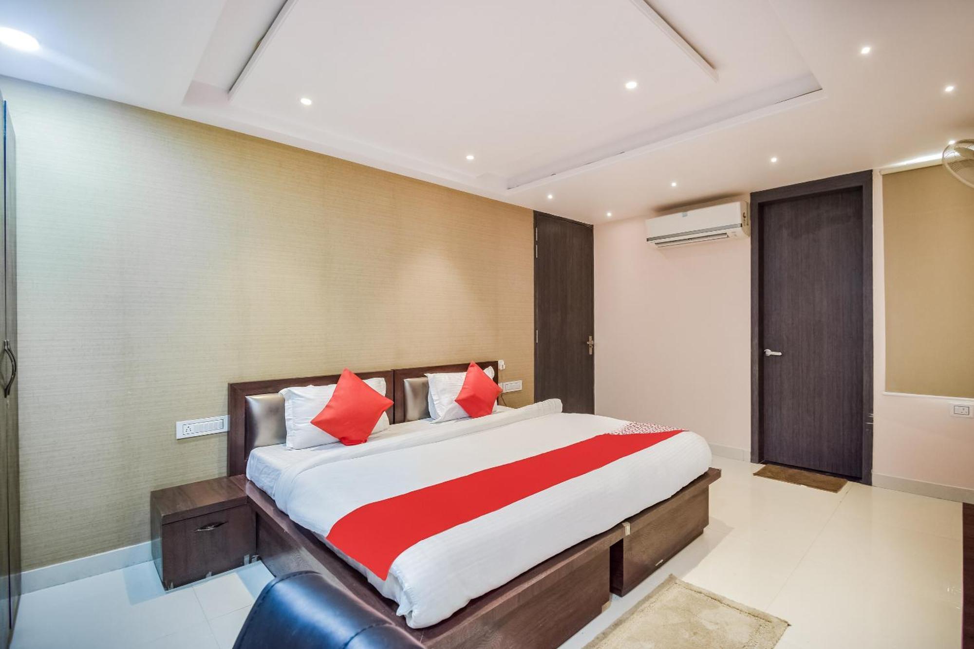 Super Hotel O The Moody Moon Hotel Jaipur Ngoại thất bức ảnh